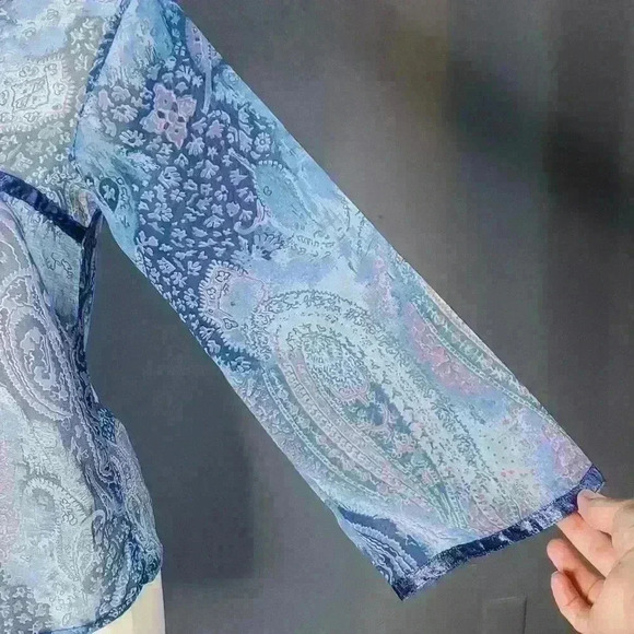Vintage Y2K Nancy-K Sheer Blue Paisley Boho Bell Sleeve Blouse sz M - Picture 5 of 9